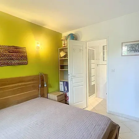 Maison A 2 Km D'ile-rousse, 6 Pers., 3 Ch., Jardin Et Terrasses, Securisee - Fr-1-719-47 Hébergement de vacances *
