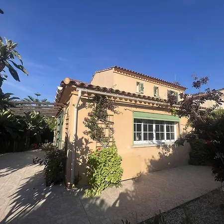 Maison A 2 Km D'ile-rousse, 6 Pers., 3 Ch., Jardin Et Terrasses, Securisee - Fr-1-719-47 Galéria